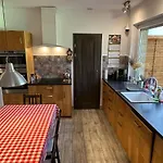 Villa Bukowka Dom Caloroczny W Gorach Nad Jeziorem Z Jacuzzi I Sauna