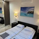 Bukowka Dom Caloroczny W Gorach Nad Jeziorem Z Jacuzzi I Sauna Villa