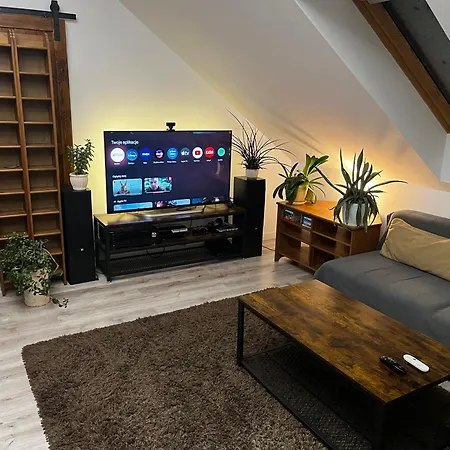 Bukowka Dom Caloroczny W Gorach Nad Jeziorem Z Jacuzzi I Sauna Villa *