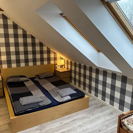 Villa Bukowka Dom Caloroczny W Gorach Nad Jeziorem Z Jacuzzi I Sauna *