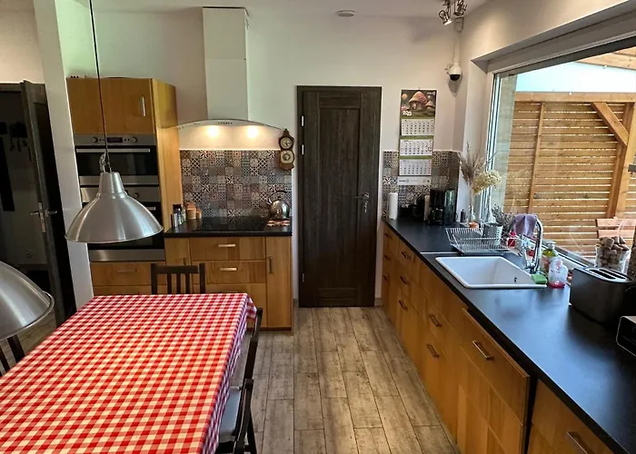 Villa Bukowka Dom Caloroczny W Gorach Nad Jeziorem Z Jacuzzi I Sauna