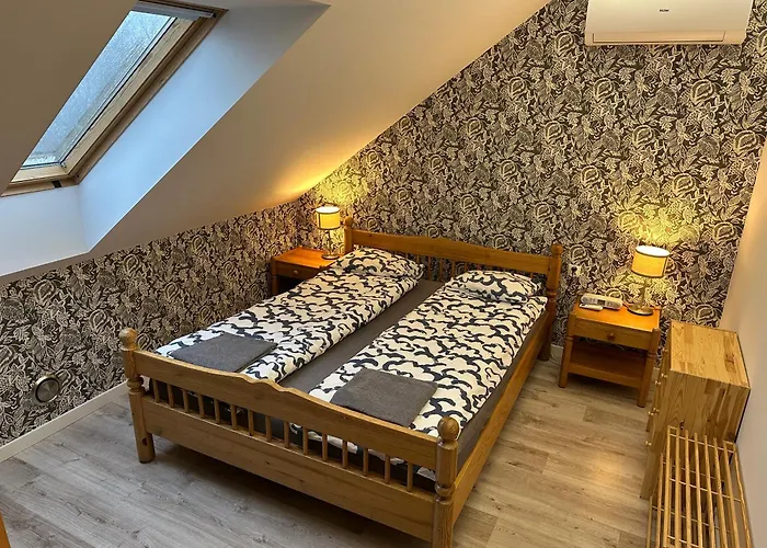 Bukowka Dom Caloroczny W Gorach Nad Jeziorem Z Jacuzzi I Sauna Villa *